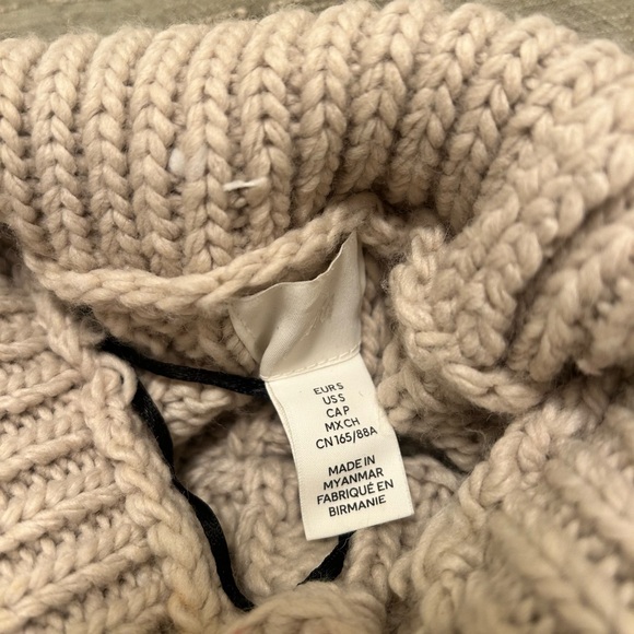 Stone colored knitted H&M sweater - never worn - Picture 3 of 3
